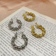 The Twist Hoops